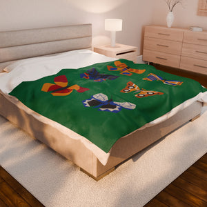 Colorful Butterfly Velveteen Plush Blanket - Cozy Decorative Throw
